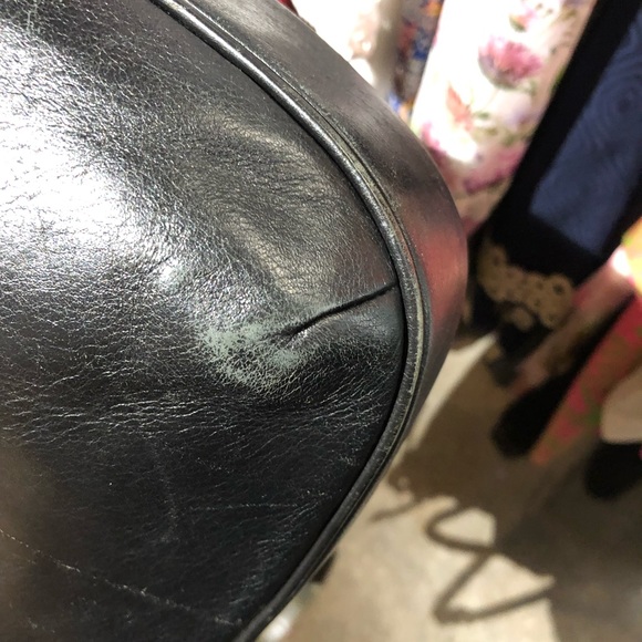 Dooney & Bourke black Leather crossbody and handle - Picture 14 of 15